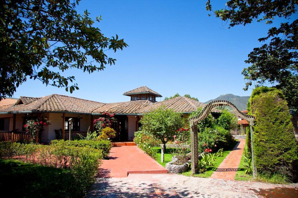 Отель La Quinta San Andres Ибарра Экстерьер фото