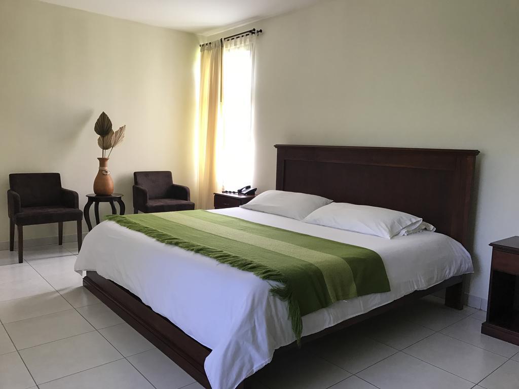 Отель La Quinta San Andres Ибарра Экстерьер фото