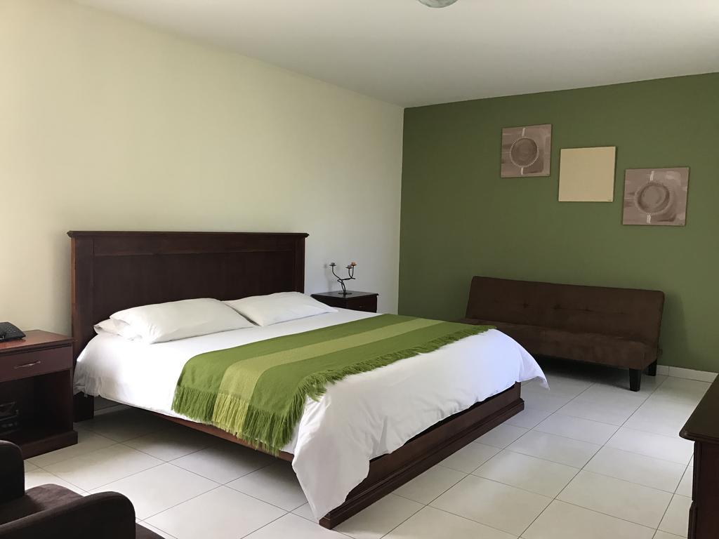 Отель La Quinta San Andres Ибарра Экстерьер фото